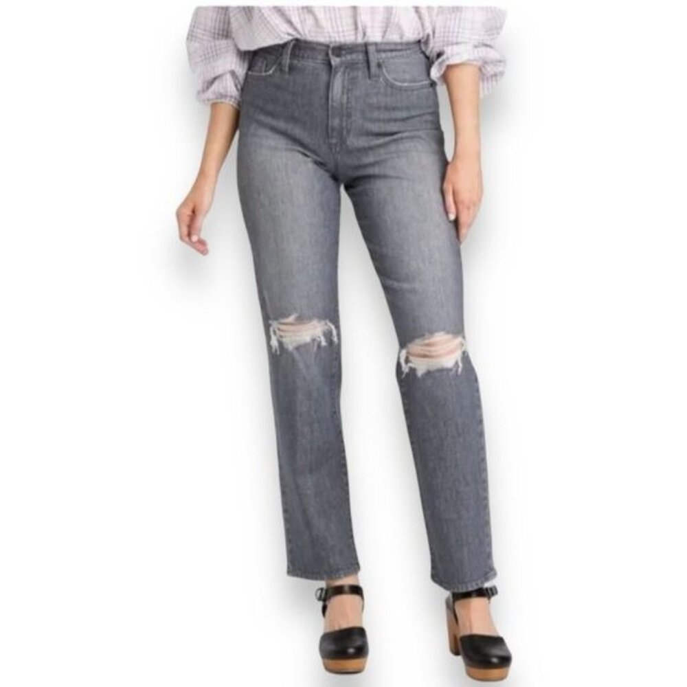 Universal Thread Women’s High-Rise Vintage Distressed Straight Jeans, size 10